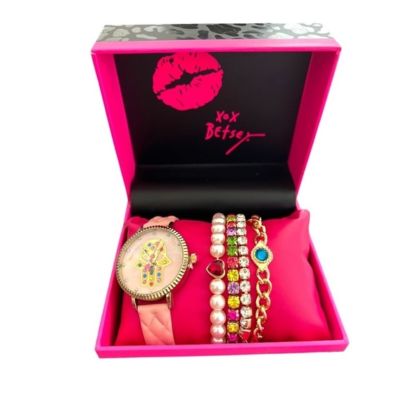 Betsy Johnson hamsa hand watch and bracelets. New in box - Picture 1 of 8